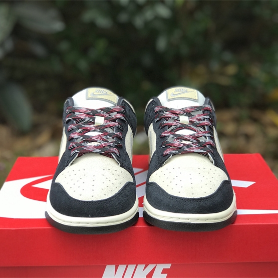 Nike Dunk Low Sneaker       DV3054-001 - FashionPlug