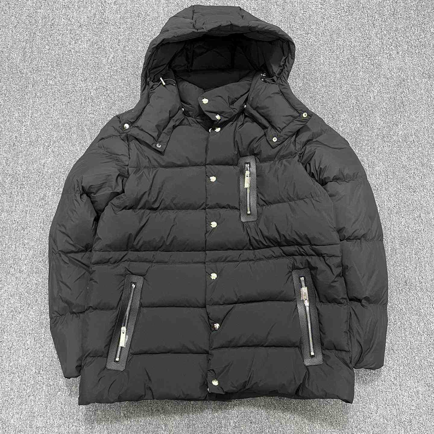 Moncler Bauges Short Down Jacket - FashionPlug