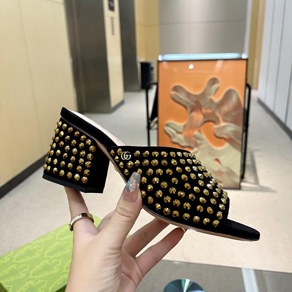 Gucci Women's Slide Sandal With Crystals - FashionPlug