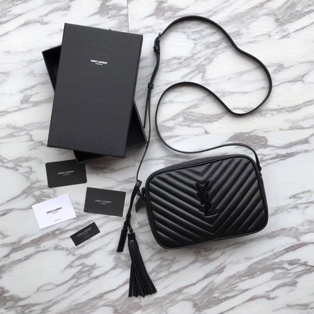 Saint Laurent Black Leather Shoulder Bag ( 23-16-6 cm) - FashionPlug