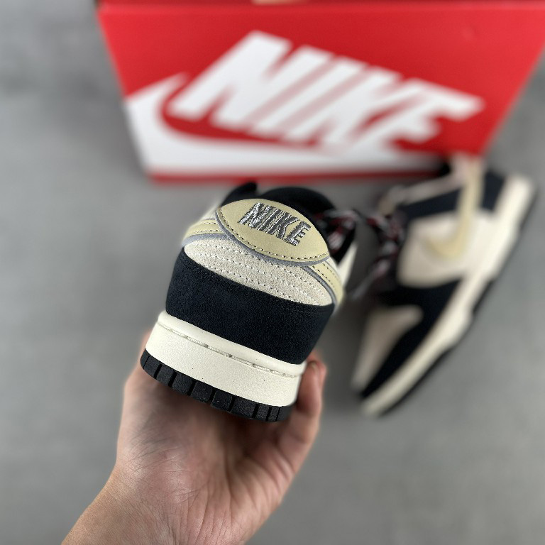 Nike Dunk Low Sneaker      DV3053-001 - FashionPlug