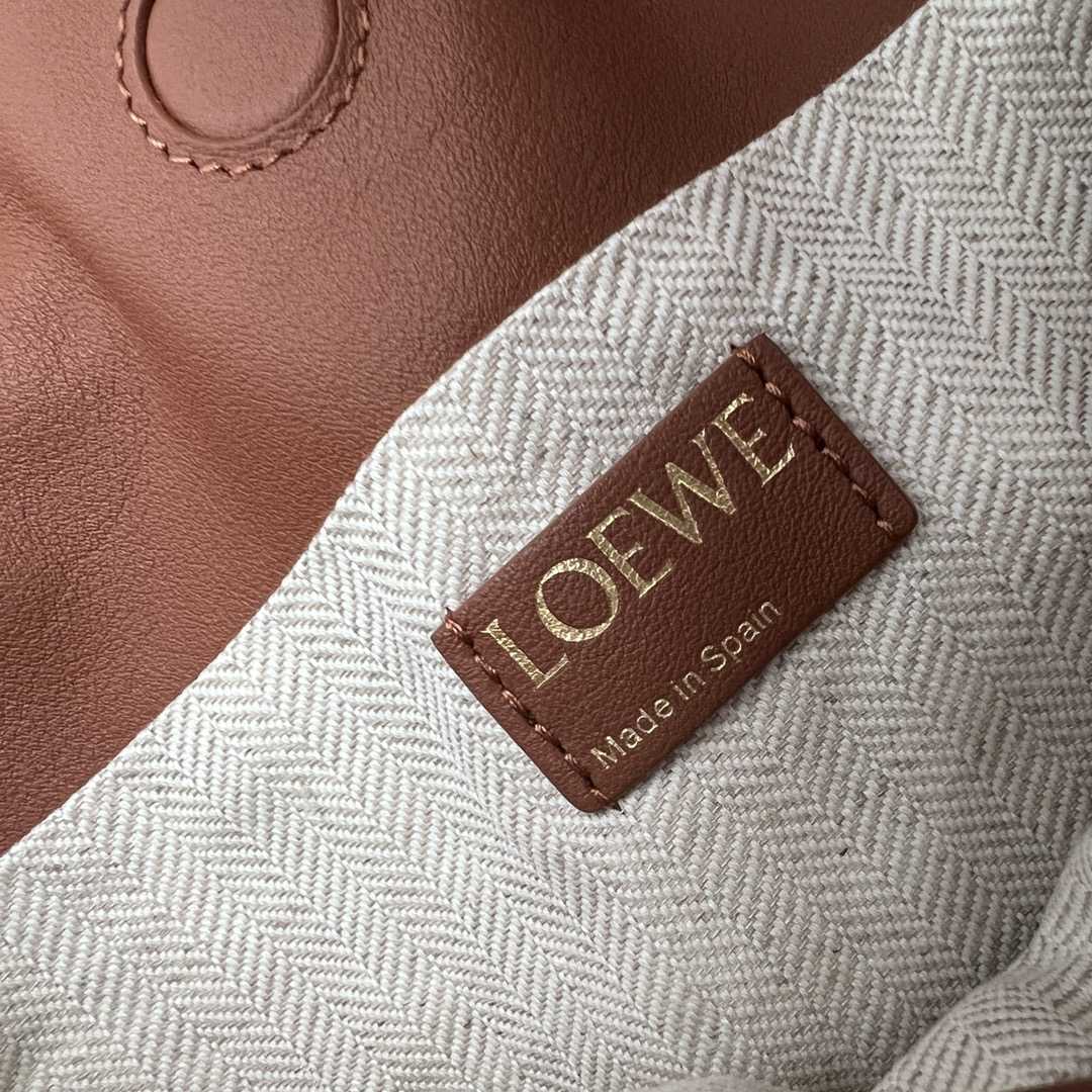 Loewe Mini Flamenco Clutch In Anagram Jacquard And Calfskin(23-18-9CM) - FashionPlug
