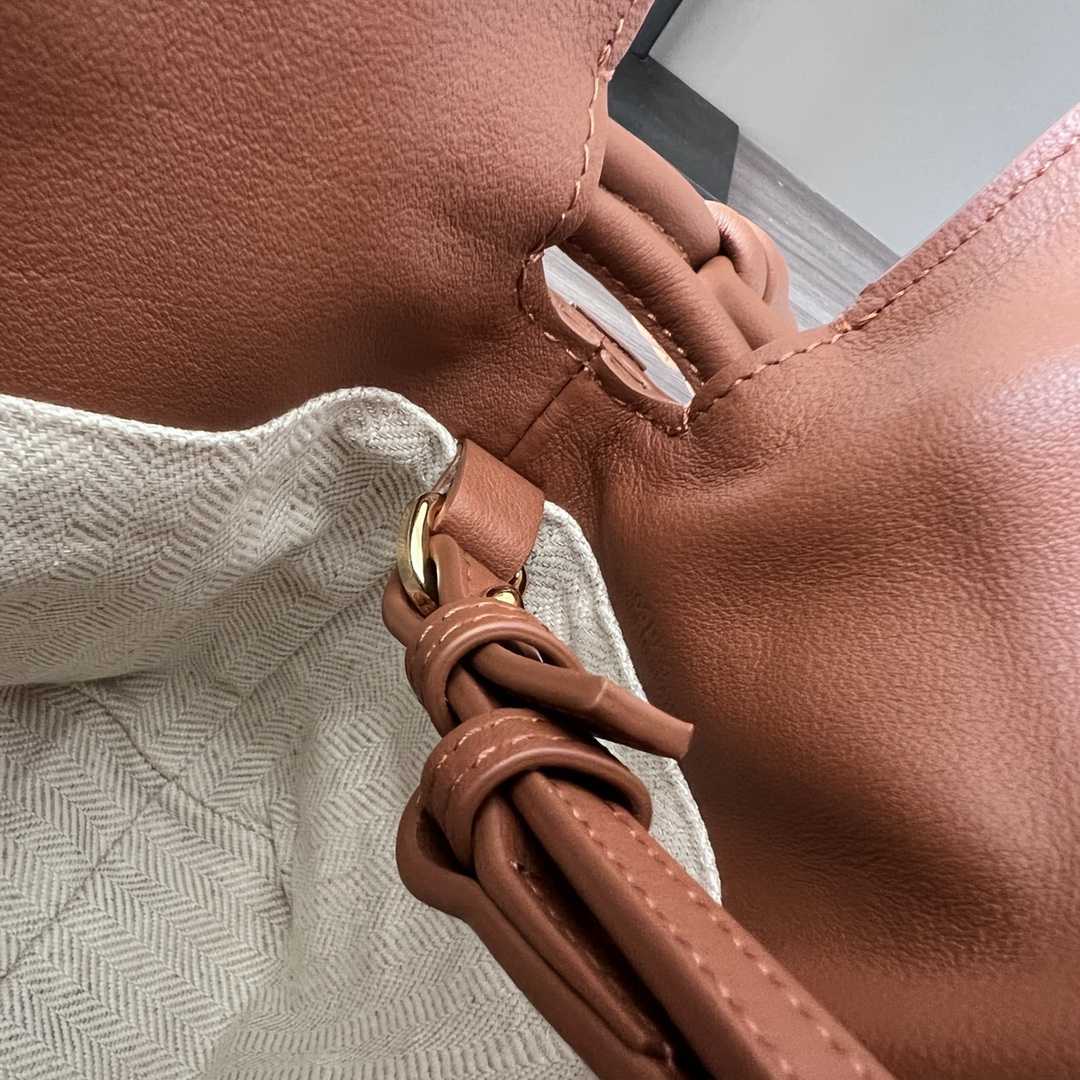 Loewe Mini Flamenco Clutch In Anagram Jacquard And Calfskin(23-18-9CM) - FashionPlug