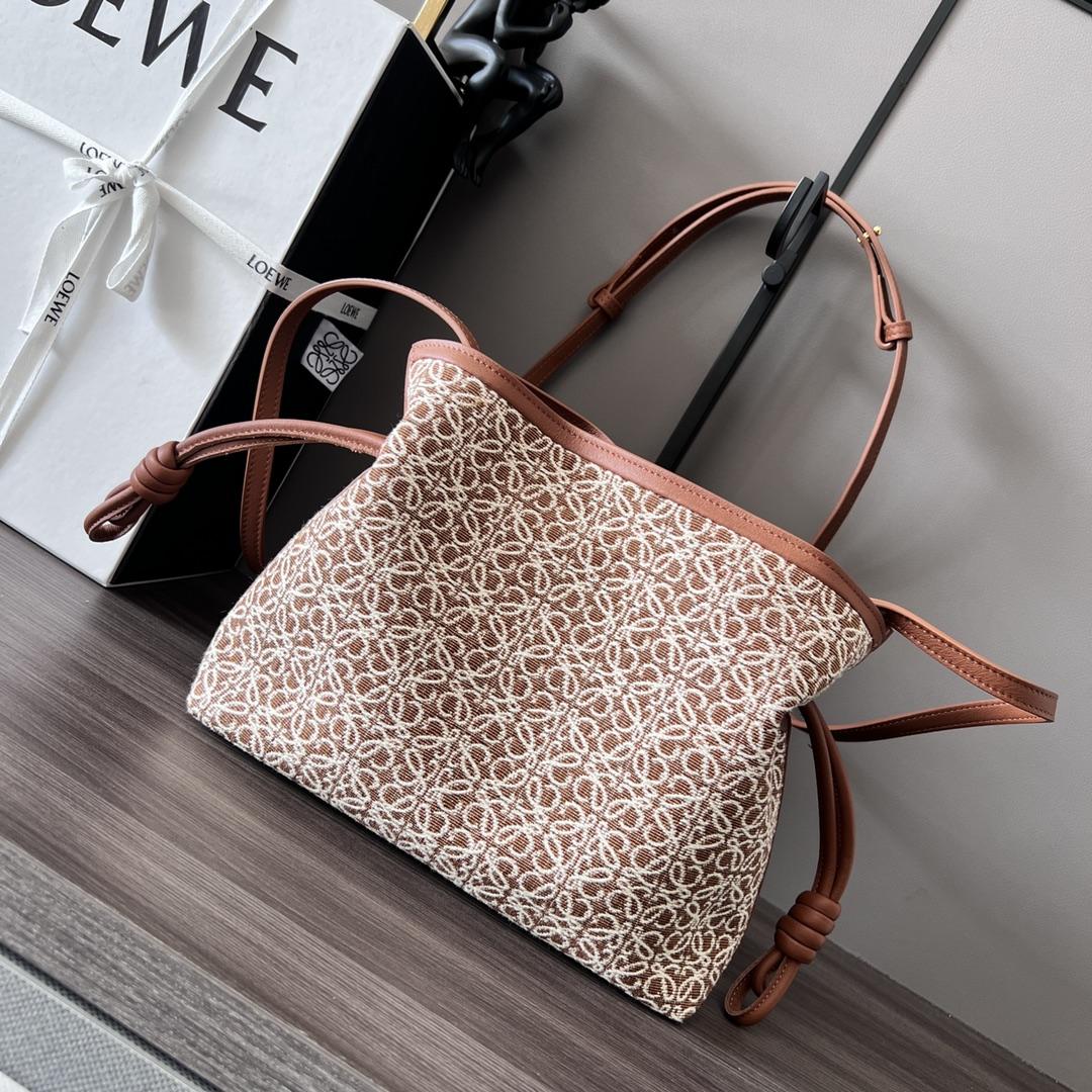 Loewe Mini Flamenco Clutch In Anagram Jacquard And Calfskin(23-18-9CM) - FashionPlug