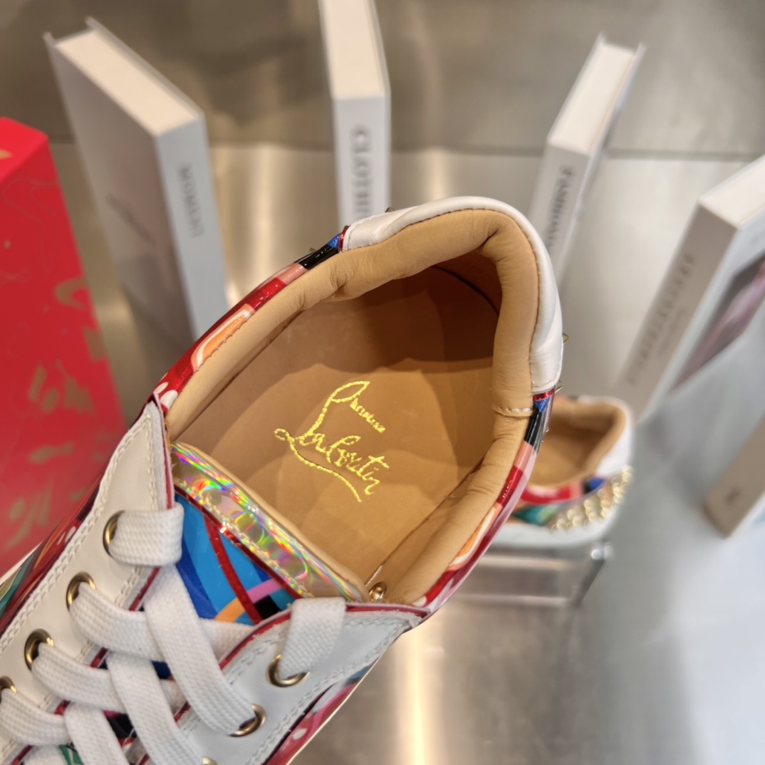 Christian Louboutin Low-Top Sneaker - FashionPlug