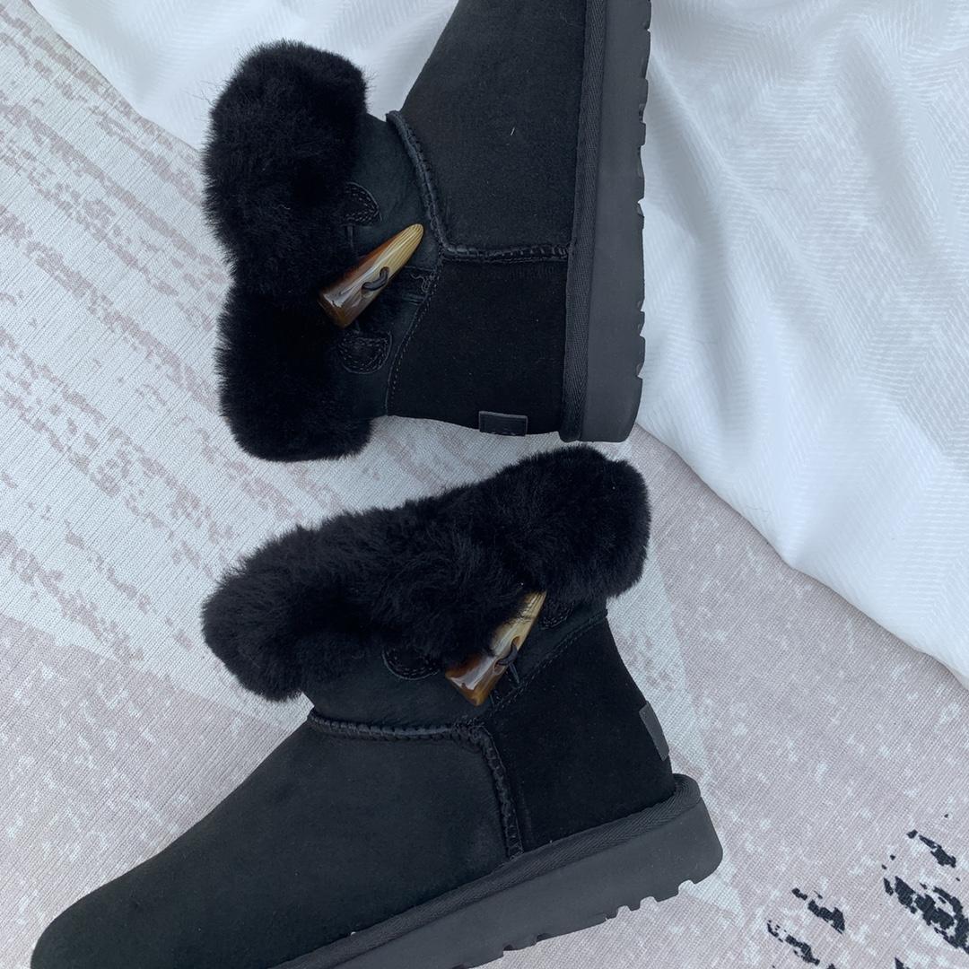 Ugg Ankle Boots - FashionPlug