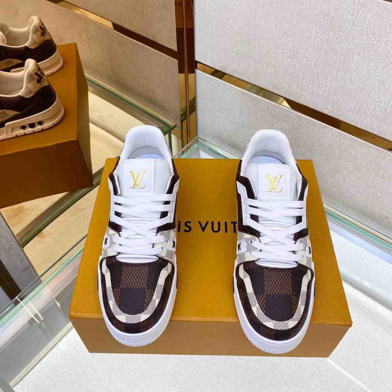 Louis Vuitton LV Trainer Sneaker    (Upon UK Size)   1AAV8Y - FashionPlug