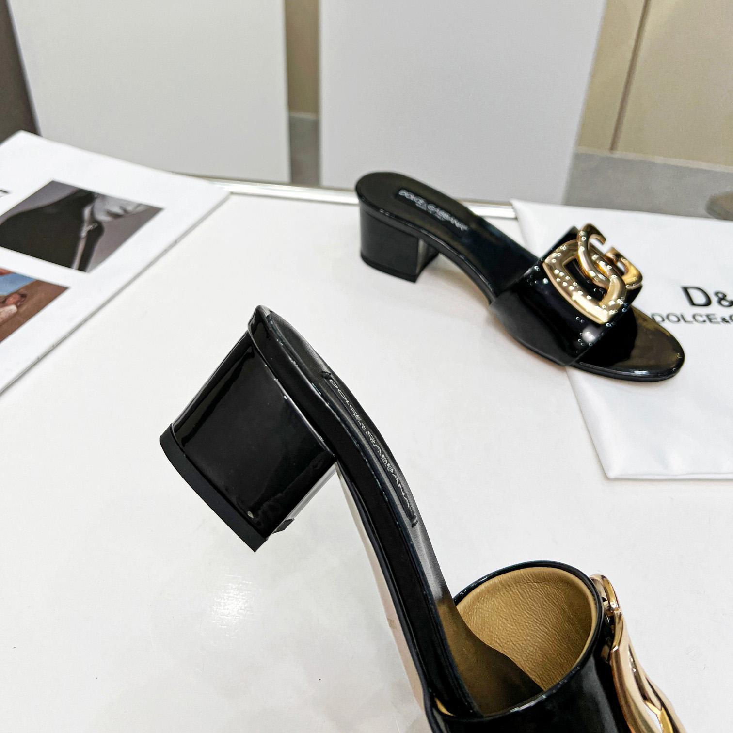 Dolce & Gabbana Polished Calfskin Sliders With DG Logo - FashionPlug