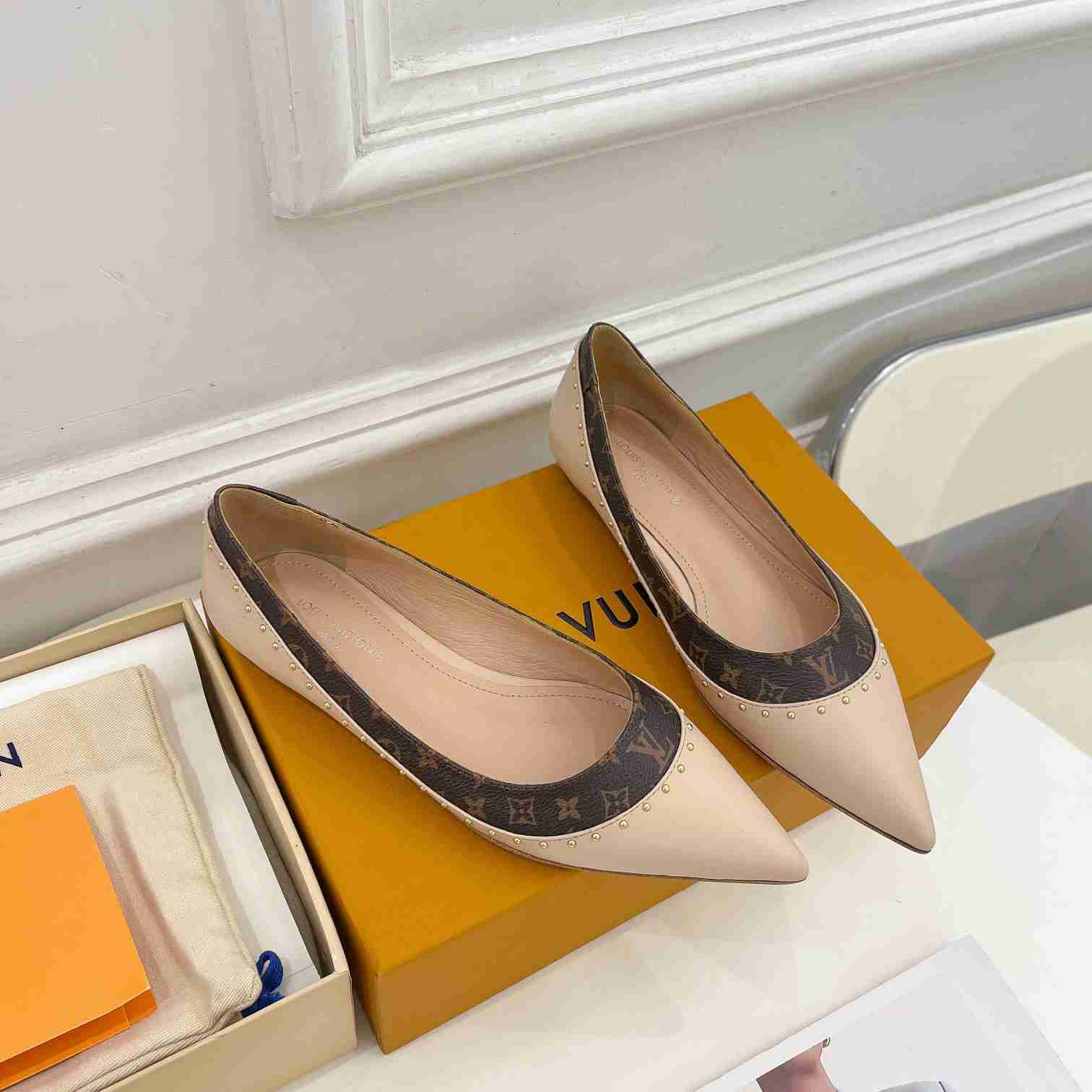 Louis Vuitton Signature Flat Ballerina    - FashionPlug