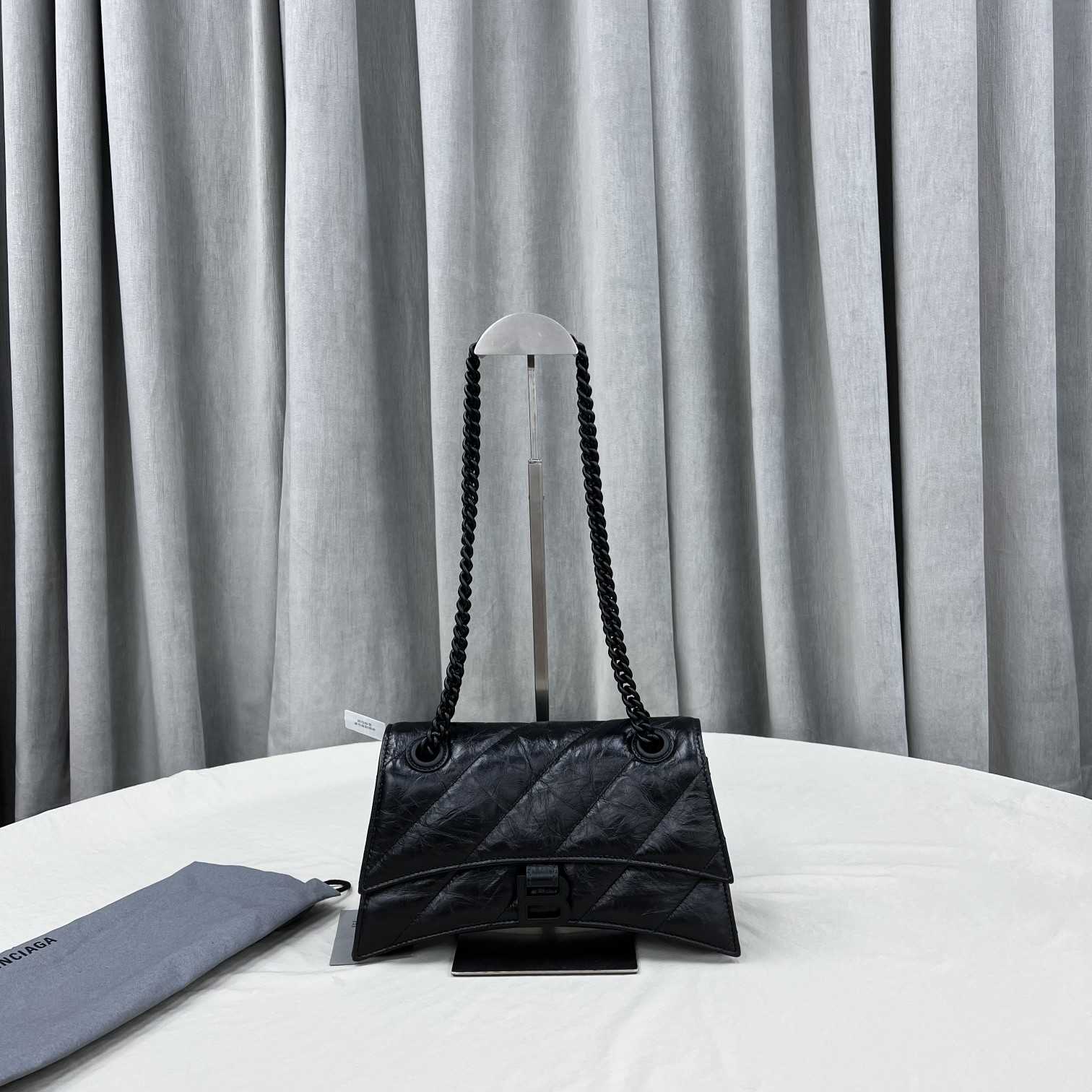 Balenciaga Women's Crush Small Chain Bag Quilted In Black(25-15-9.5cm) - FashionPlug