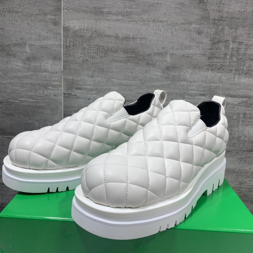 Bottega Veneta Men's White Quilted Slip On Shoes - FashionPlug