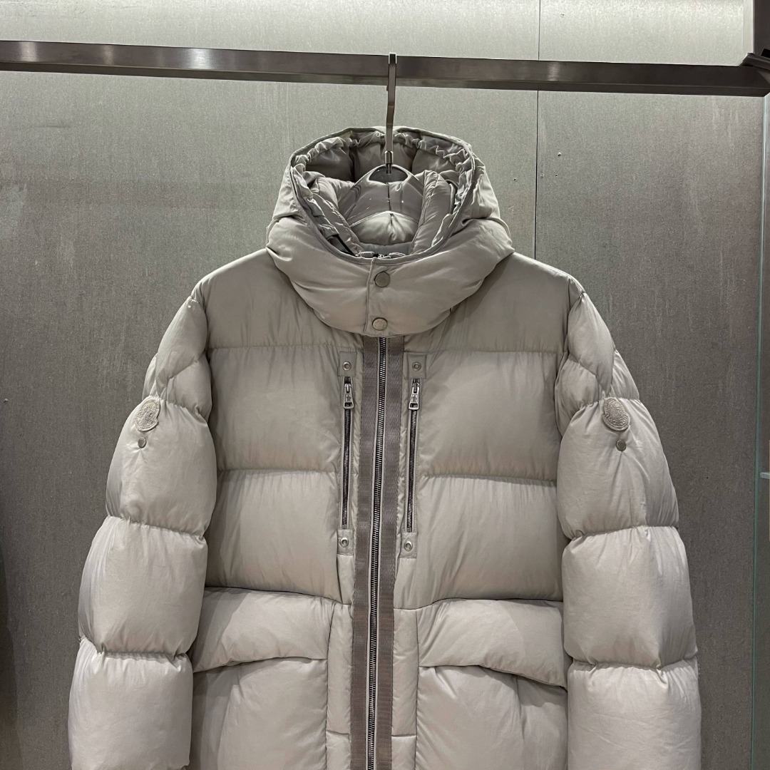 Moncler Short Down Jacket    - FashionPlug