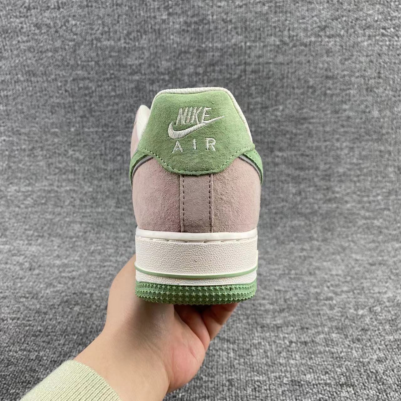 Akira×Nike Air Force 1 Low ’07  Sneaker      DD9969-065 - FashionPlug