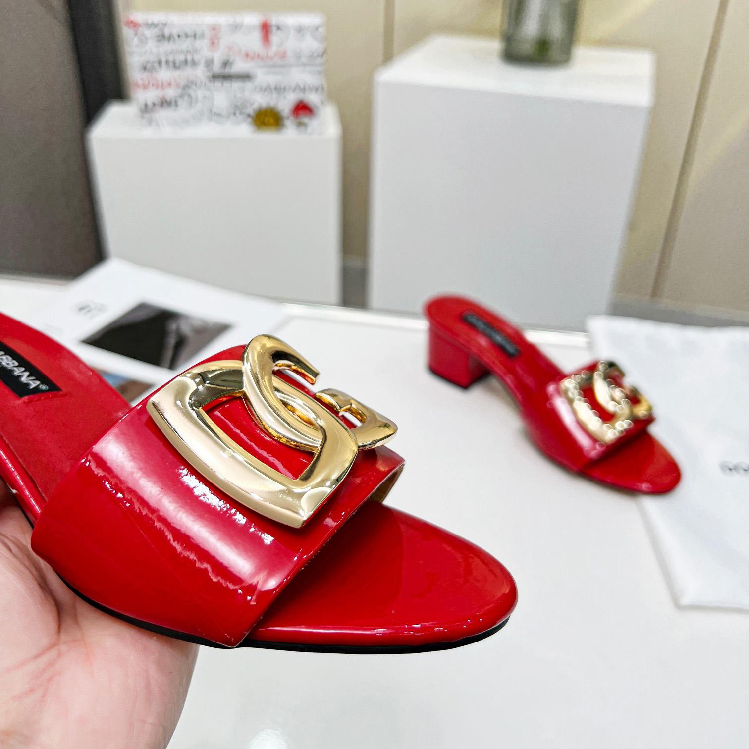 Dolce & Gabbana Polished Calfskin Sliders With DG Logo - FashionPlug