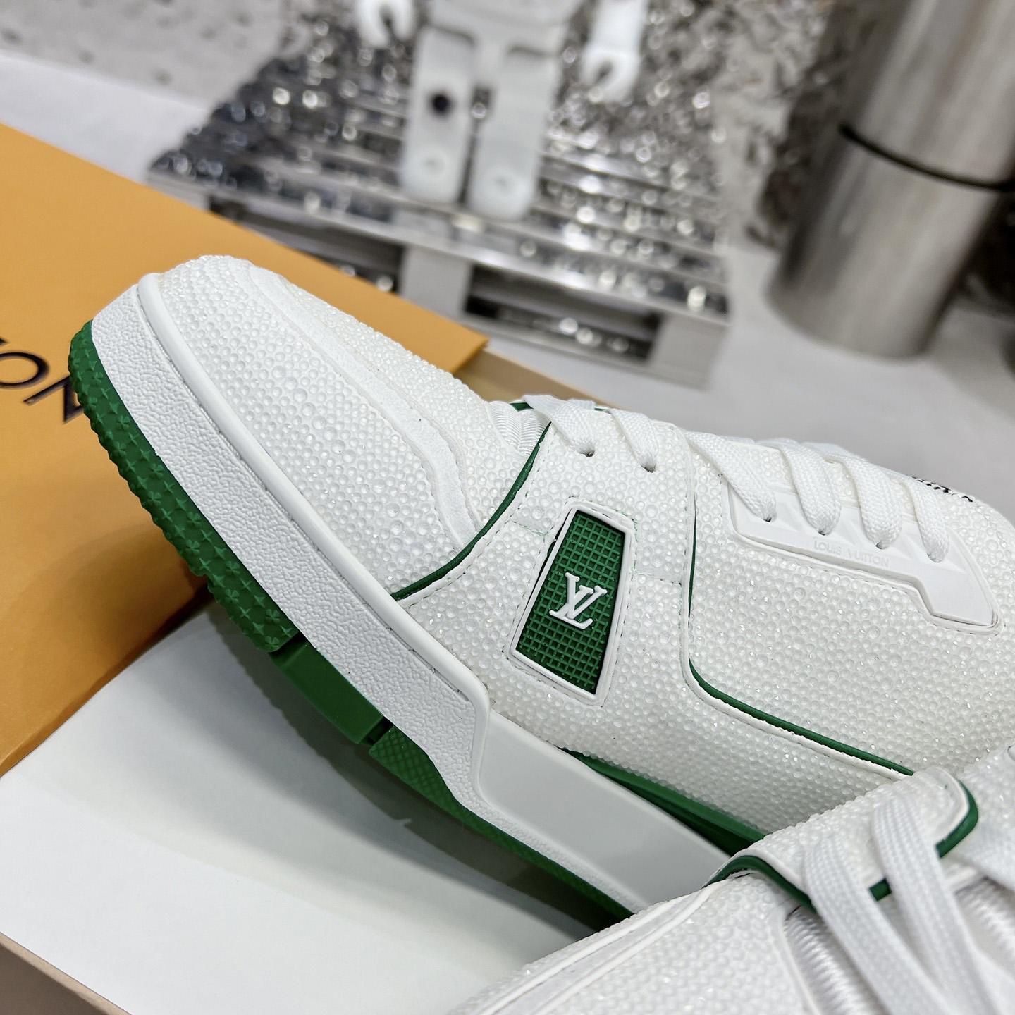 Louis Vuitton LV Trainer Sneaker          1AARLO - FashionPlug