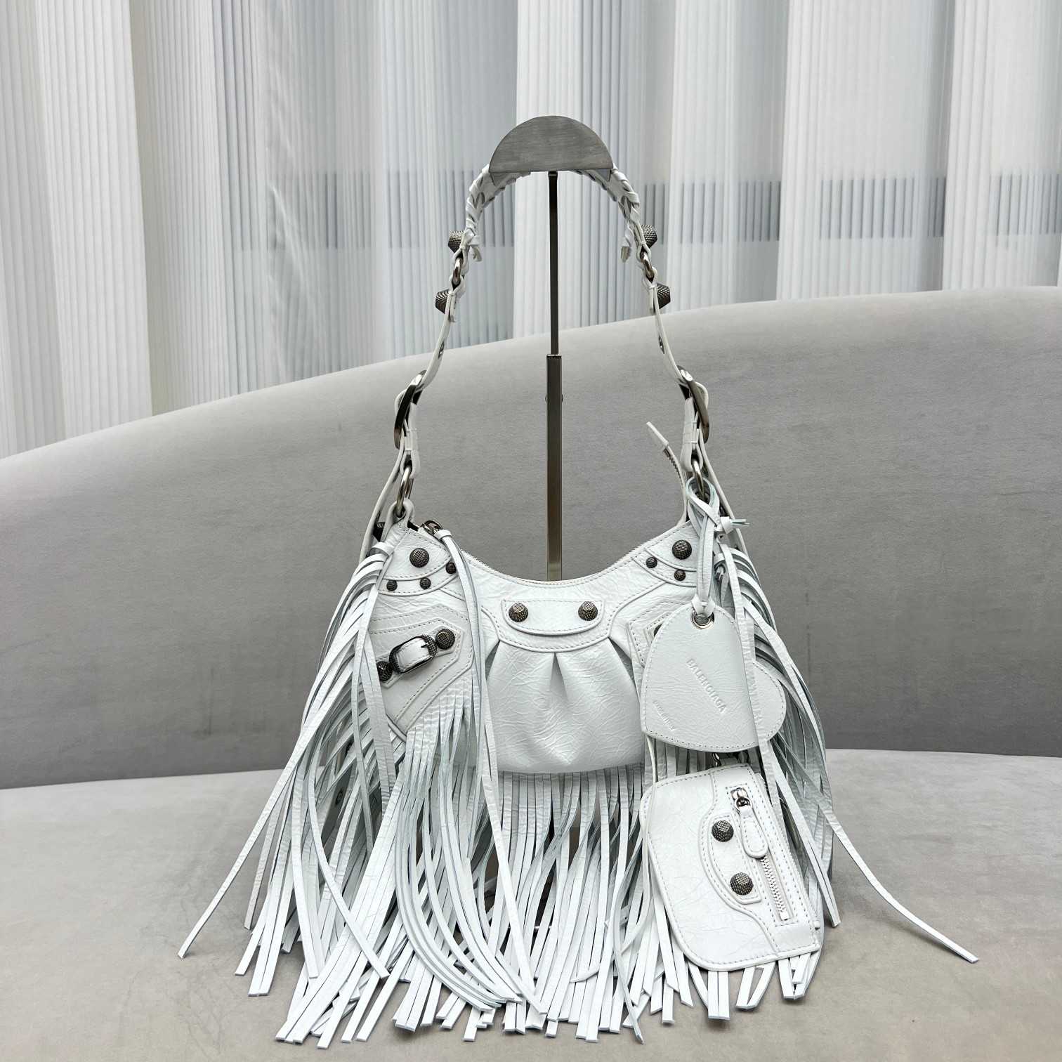 Balenciaga Women's Le Cagole Shoulder Bag(26-16-9.9cm) - FashionPlug