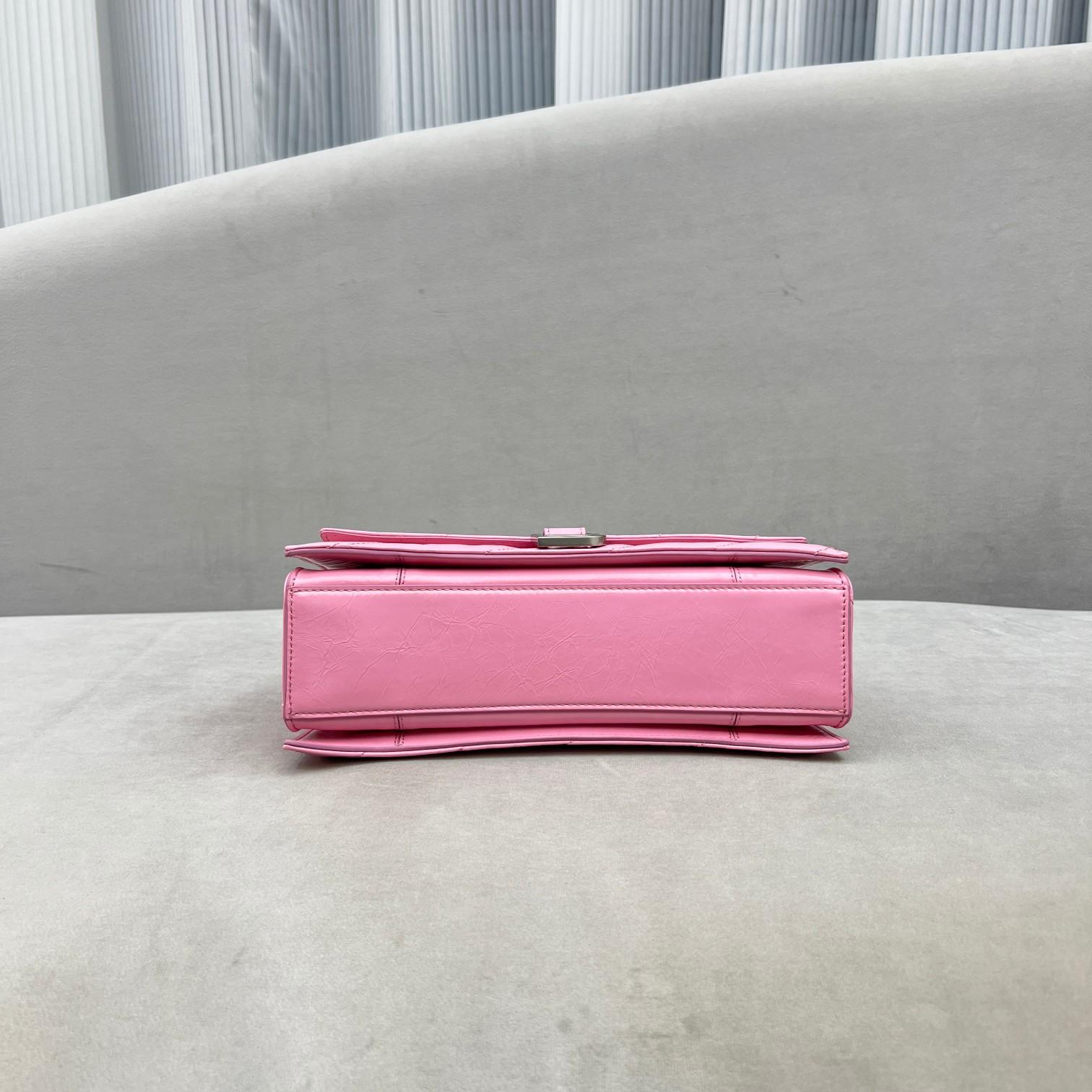 Balenciaga Women's Crush Small Chain Bag Quilted In Pink(25-15-9.5cm) - FashionPlug