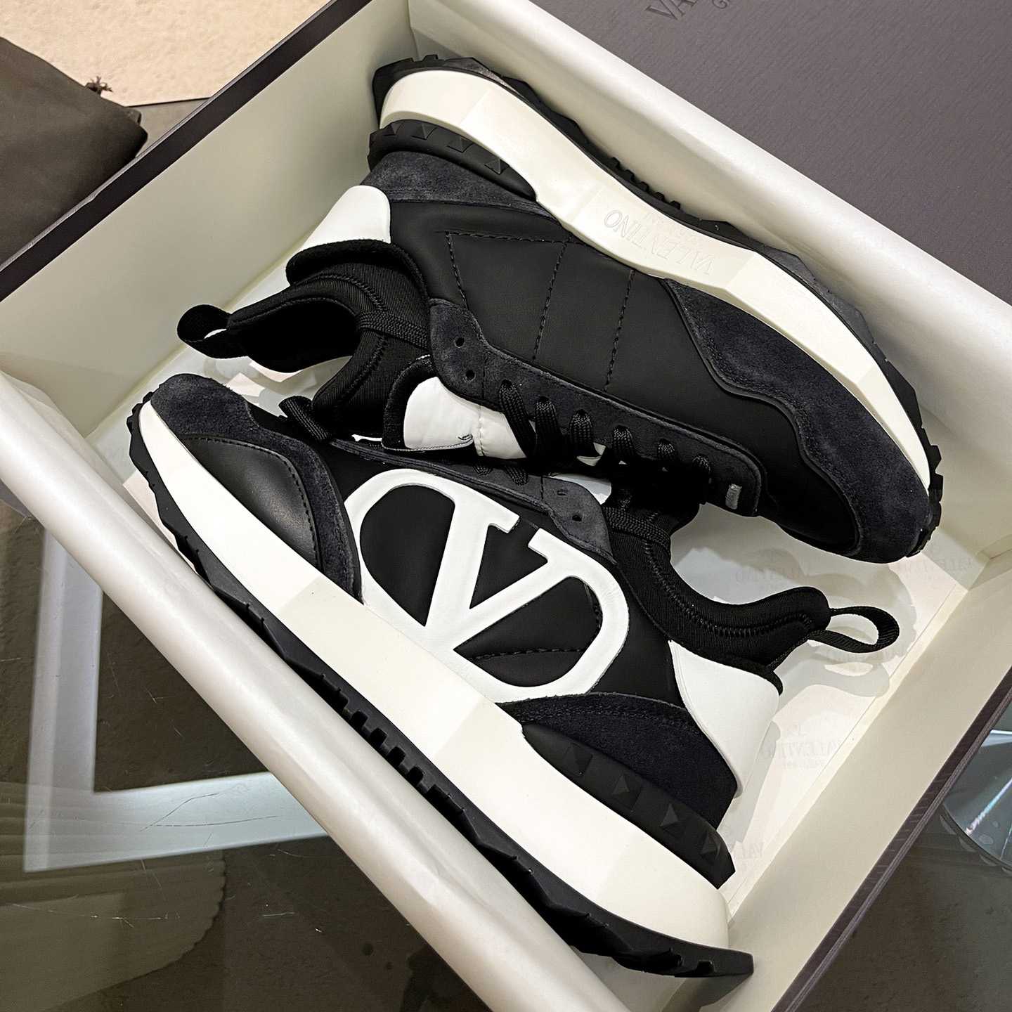 Valenti Netrunner Fabric And Suede Sneaker - FashionPlug