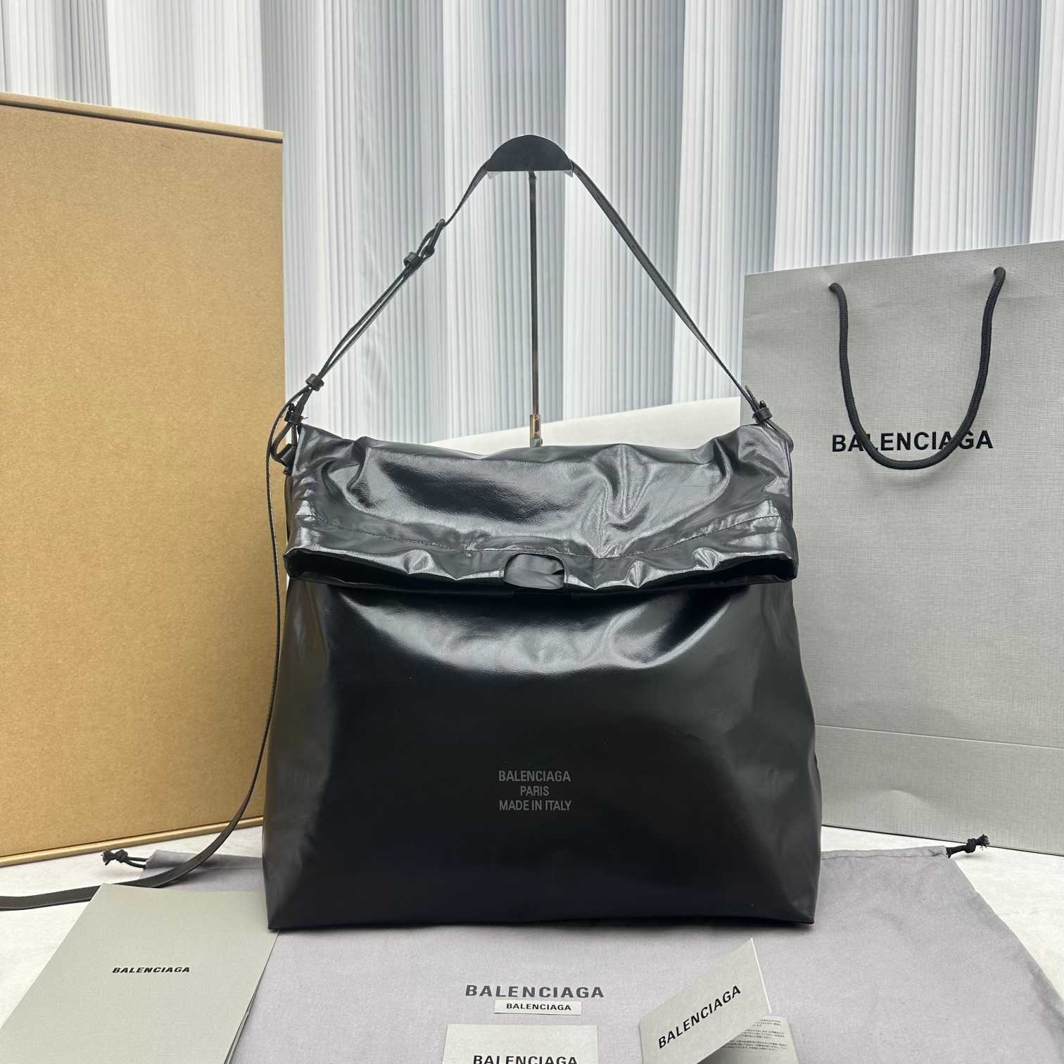 Balenciaga Trash Bag Large Pouch In Black(37-40-52cm) - FashionPlug