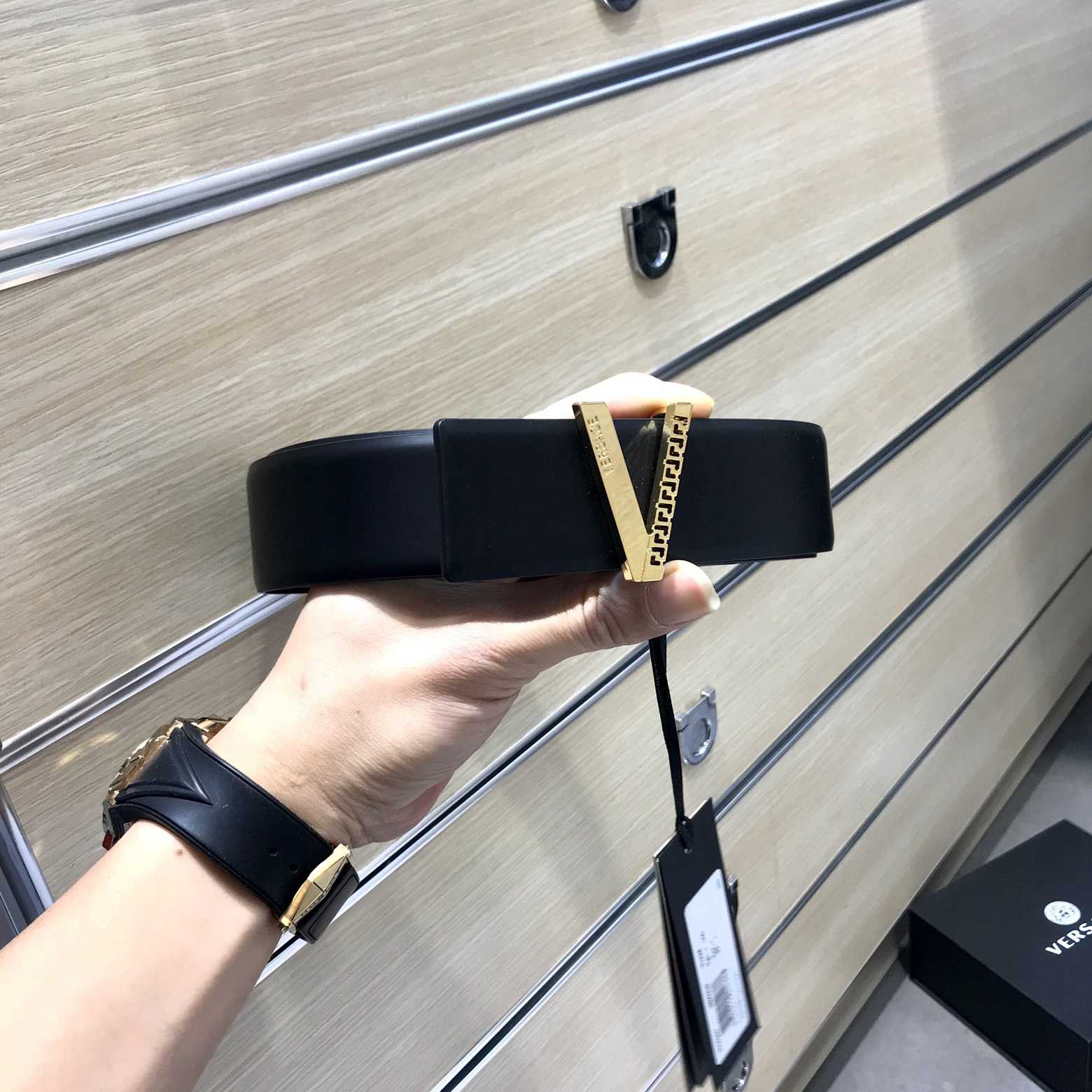 Versace Belt - FashionPlug