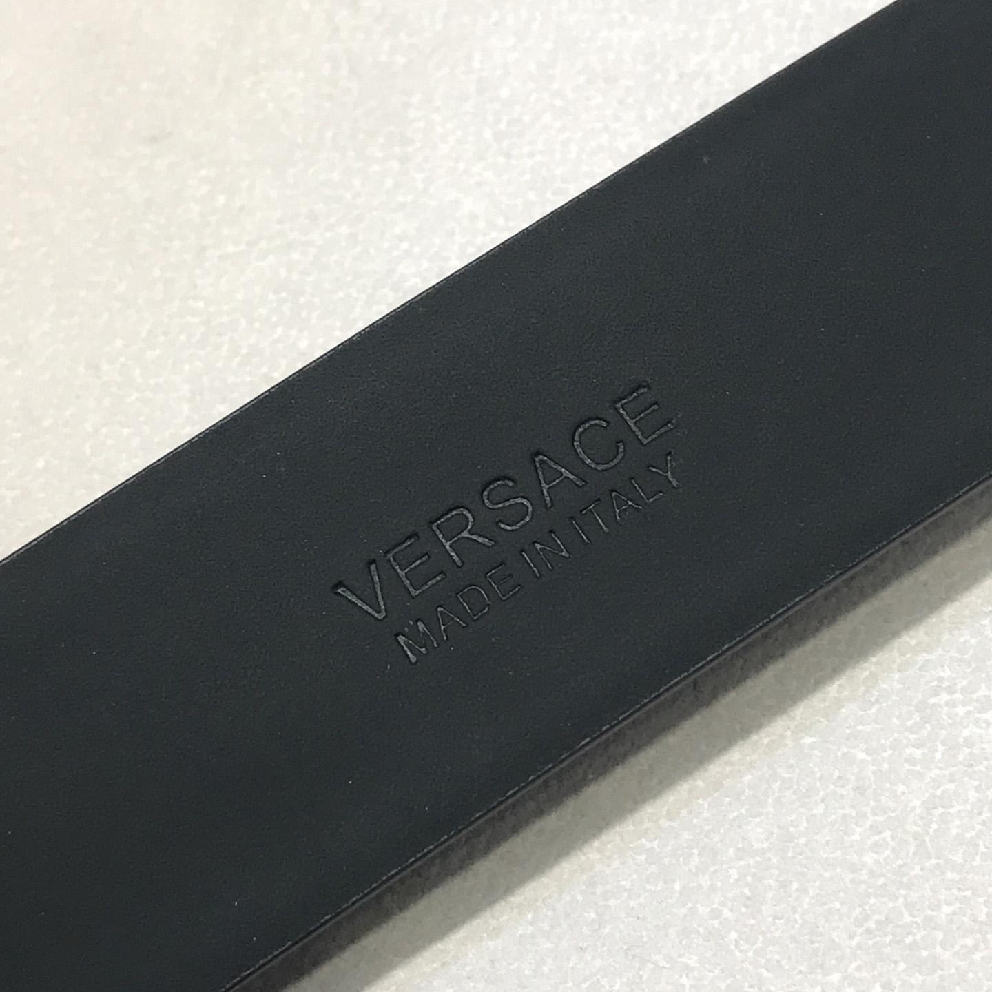 Versace Belt - FashionPlug
