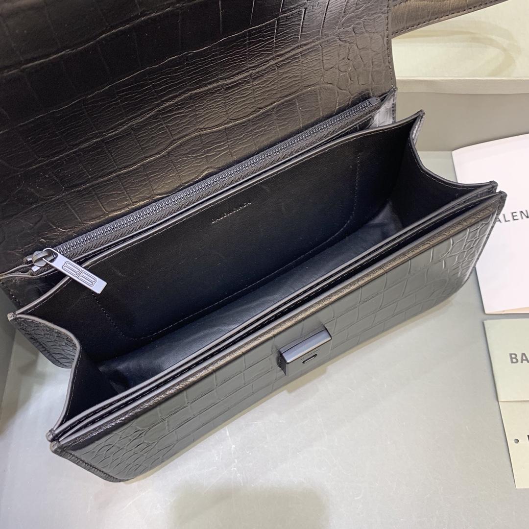 Balenciaga Gossip Small Bag (23.5-12.4-10.4cm) - FashionPlug