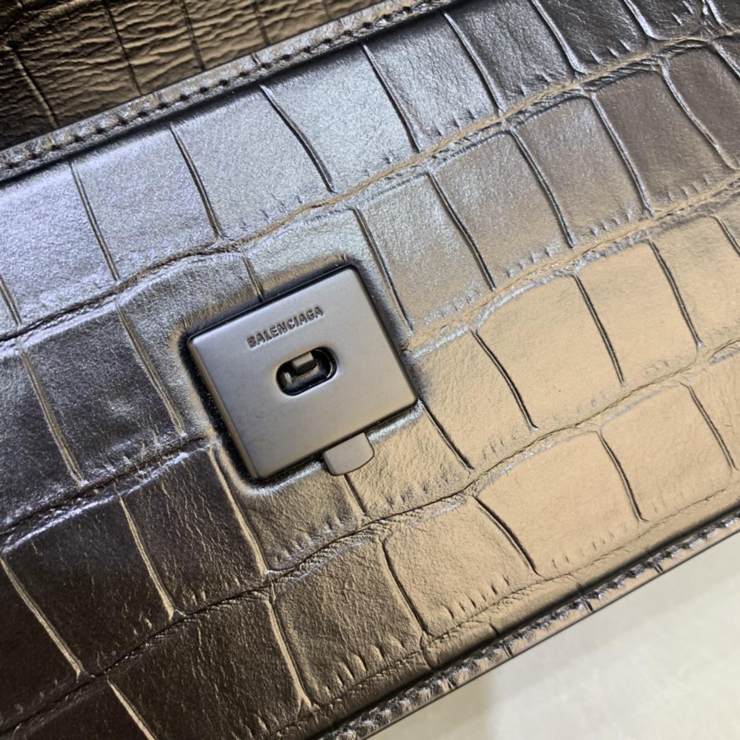 Balenciaga Gossip Small Bag (23.5-12.4-10.4cm) - FashionPlug