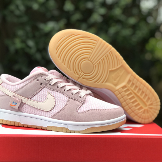 Nike Dunk Low WMNS “Teddy Bear” Sneaker       DZ5318-640 - FashionPlug