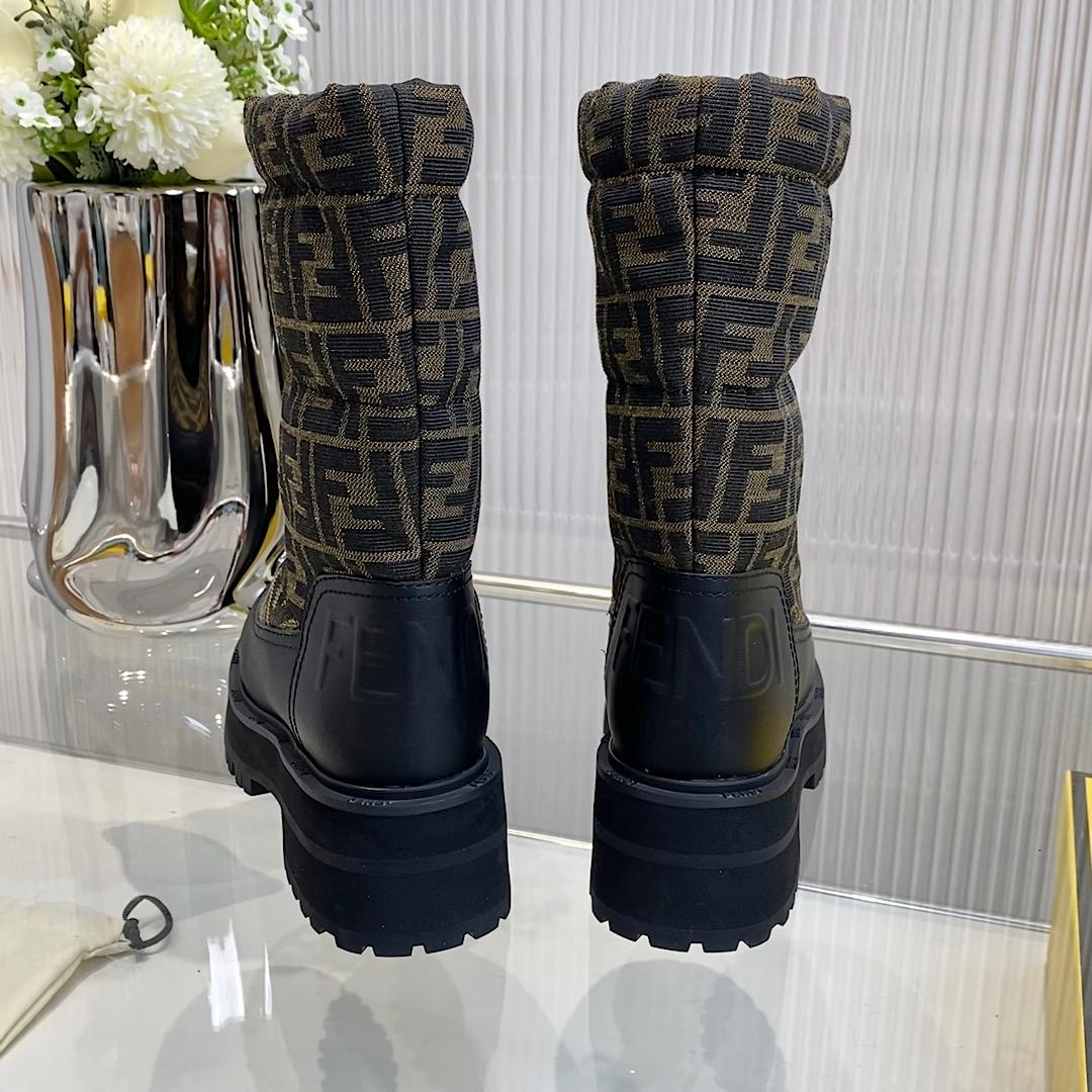 Fendi FF Logo Boots - FashionPlug