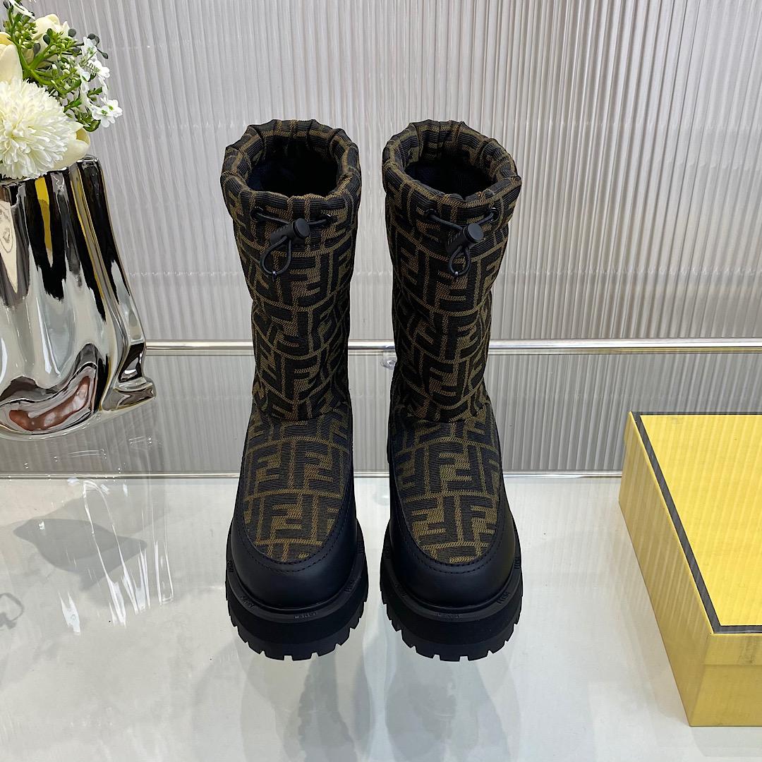 Fendi FF Logo Boots - FashionPlug