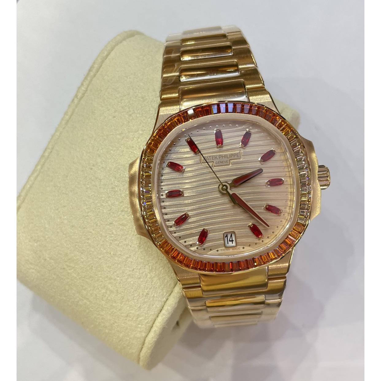 Patek Philipps 7118/1300R - Nautilus Watch - FashionPlug