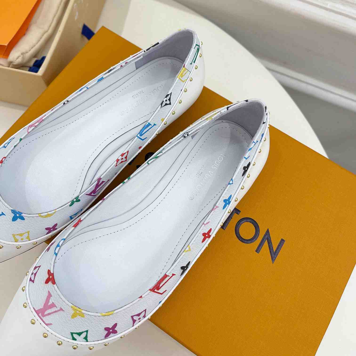 Louis Vuitton Signature Flat Ballerina    - FashionPlug