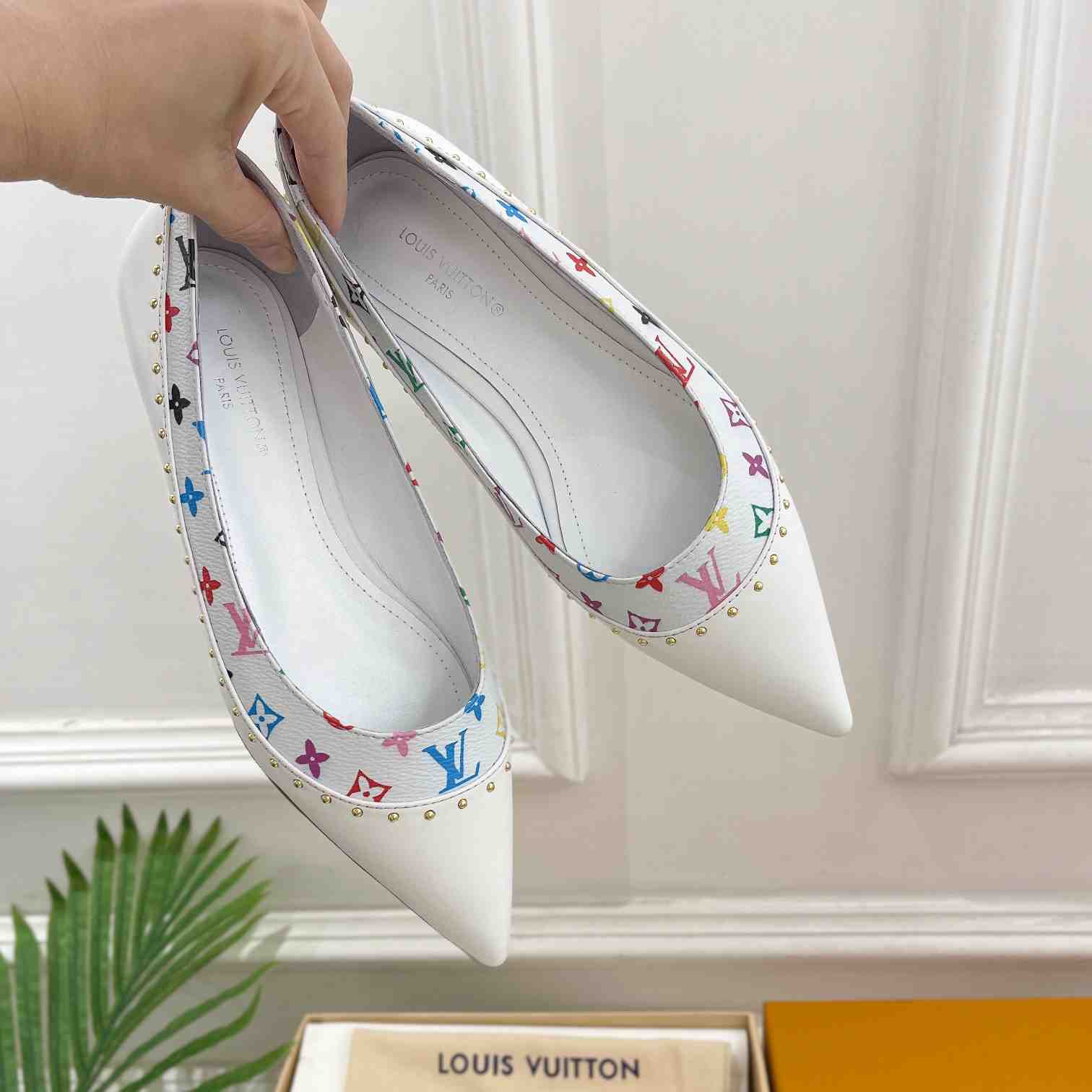 Louis Vuitton Signature Flat Ballerina    - FashionPlug
