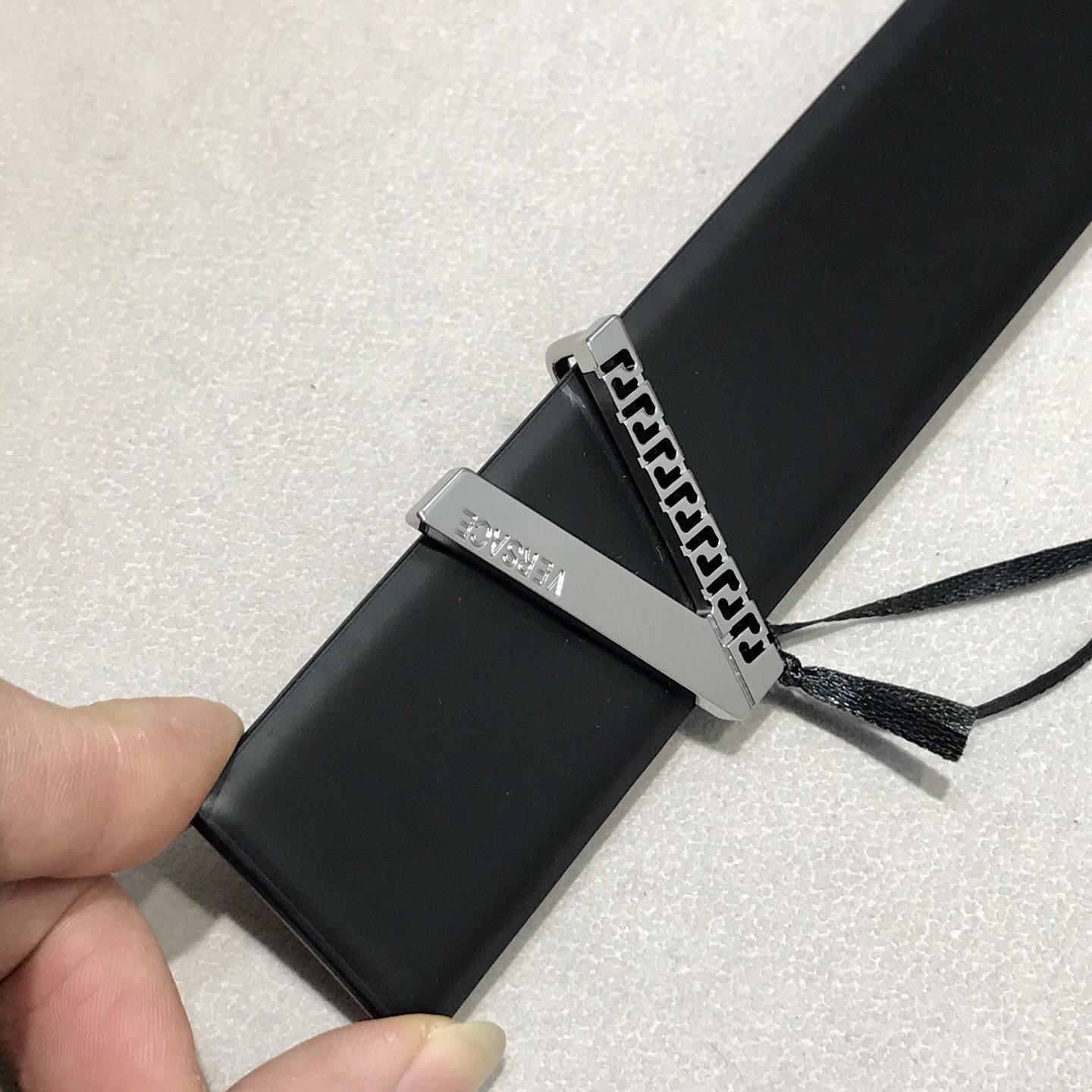 Versace Belt - FashionPlug