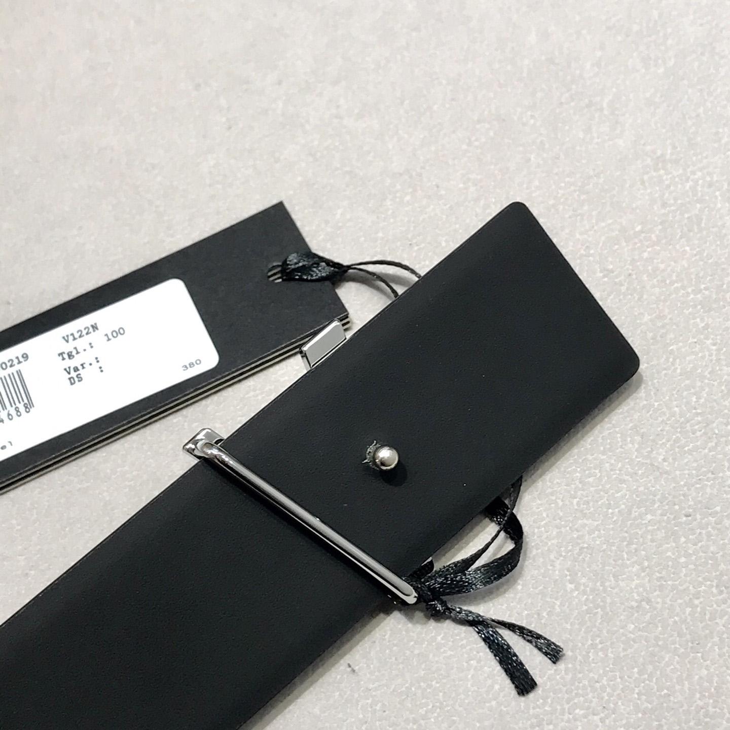 Versace Belt - FashionPlug