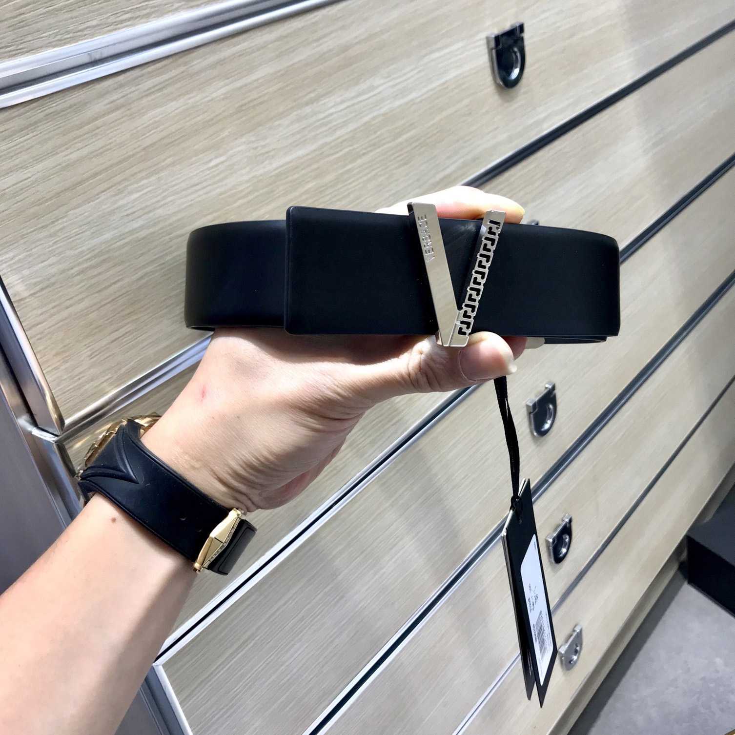 Versace Belt - FashionPlug
