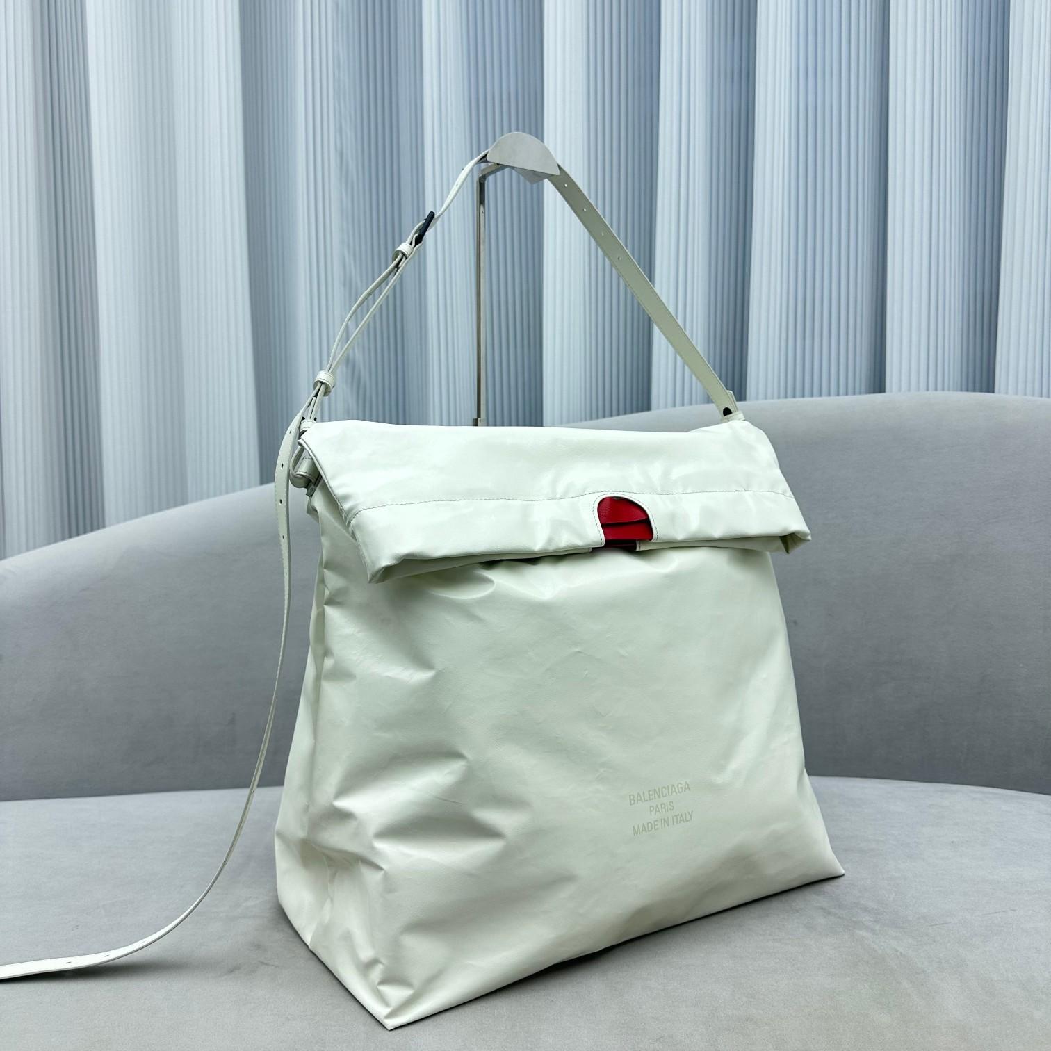 Balenciaga Trash Bag Large Pouch In White(37-40-52cm) - FashionPlug