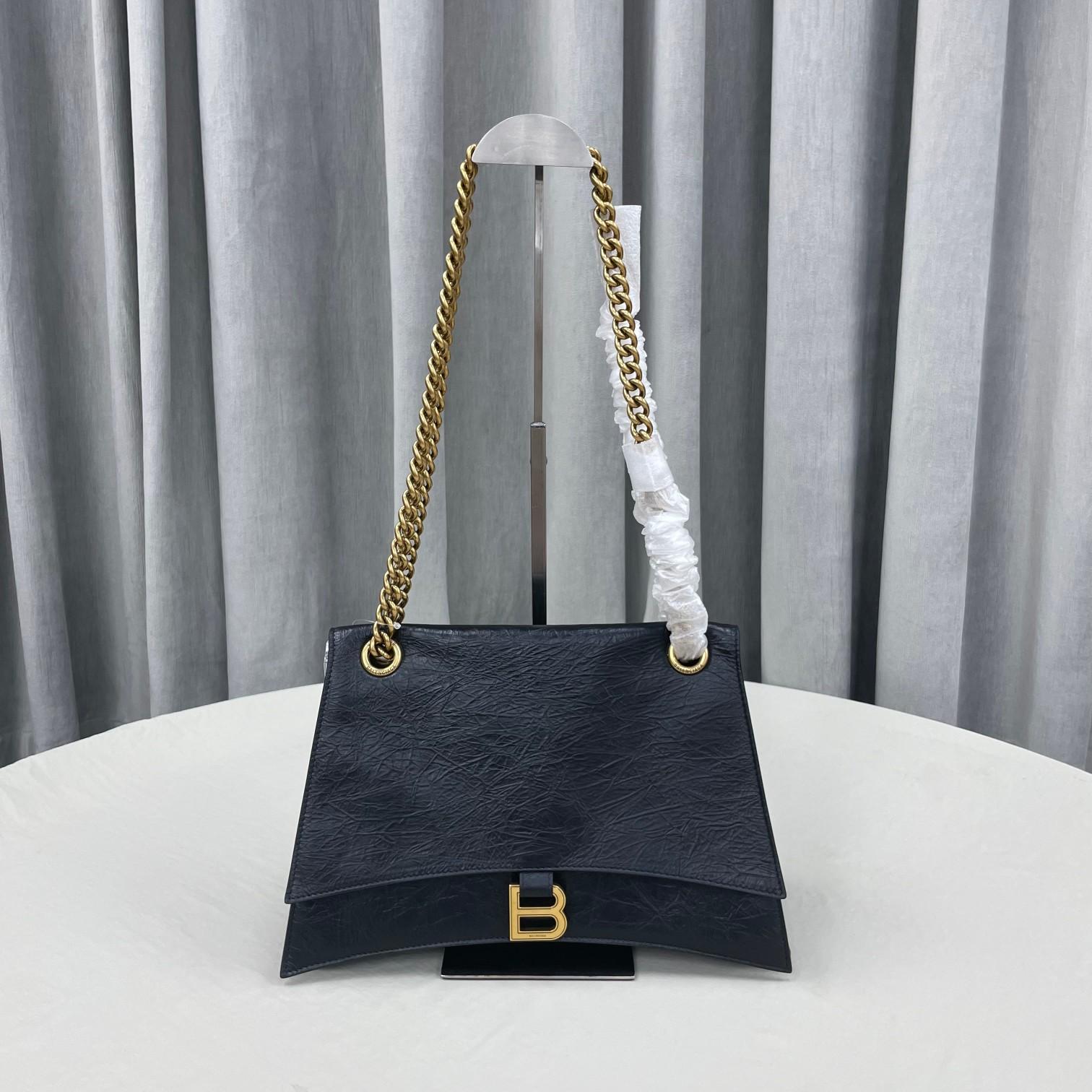 Balenciaga Women's Crush Large Chain Bag In Black(31-20-12cm) - FashionPlug