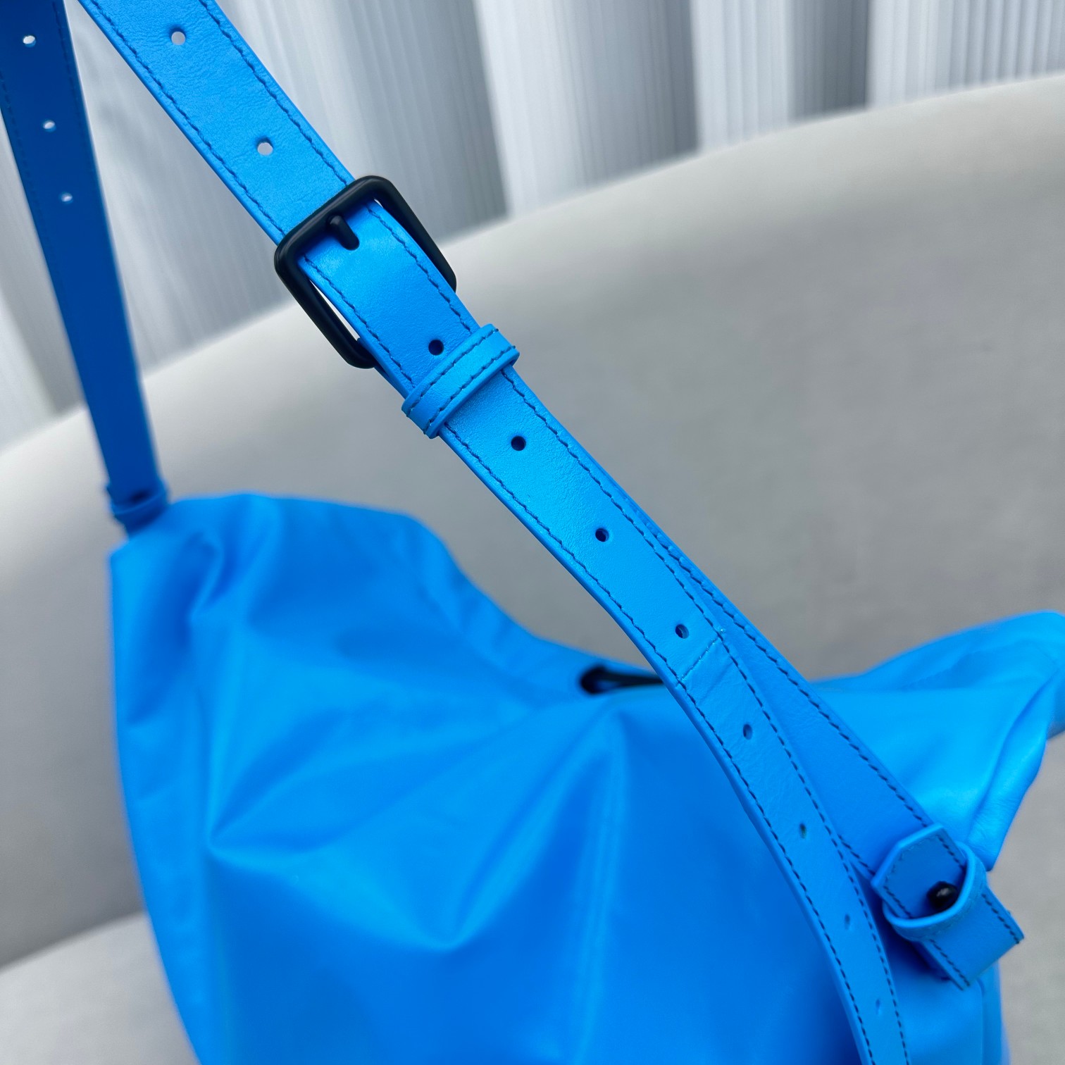 Balenciaga Trash Bag Large Pouch In Blue(37-40-52cm) - FashionPlug