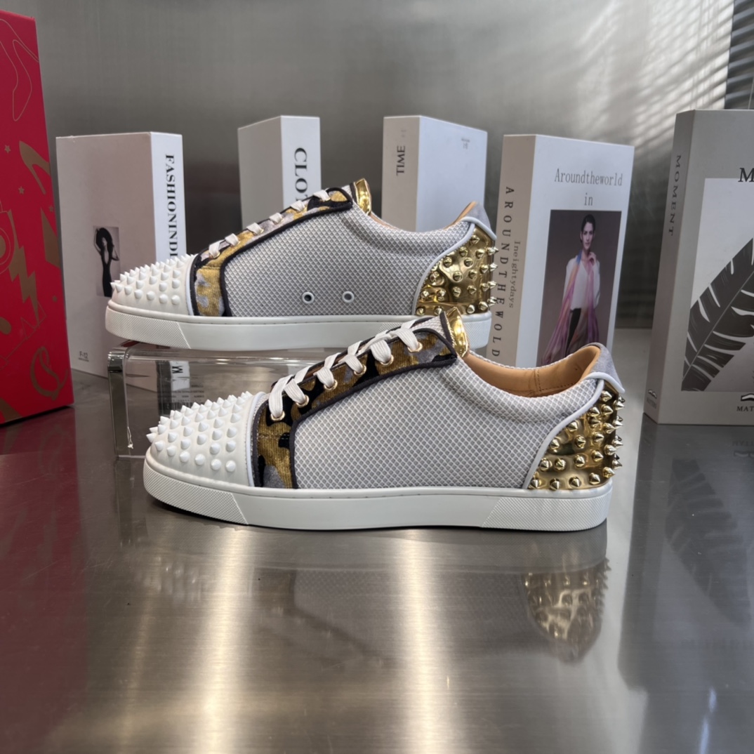 Christian Louboutin Low-Top Sneaker - FashionPlug