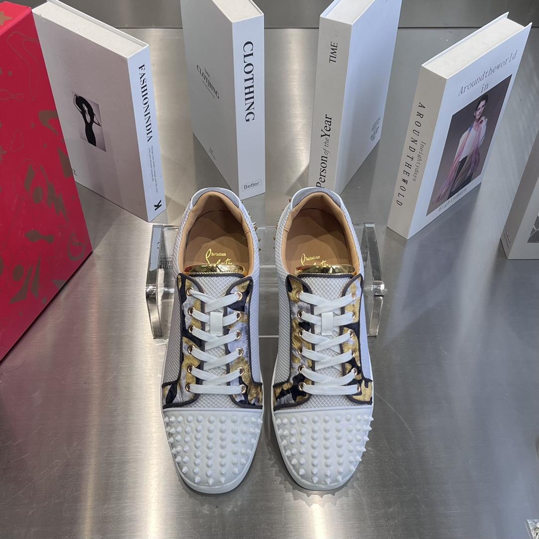 Christian Louboutin Low-Top Sneaker - FashionPlug