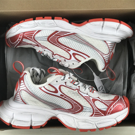 Balenciaga Runner Sneaker  - FashionPlug