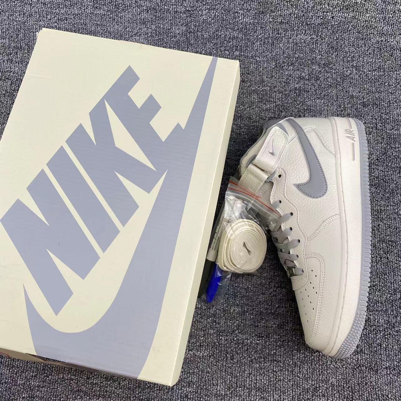 Nike Air Force 1 MId '07  Sneaker    PA0920-608 - FashionPlug