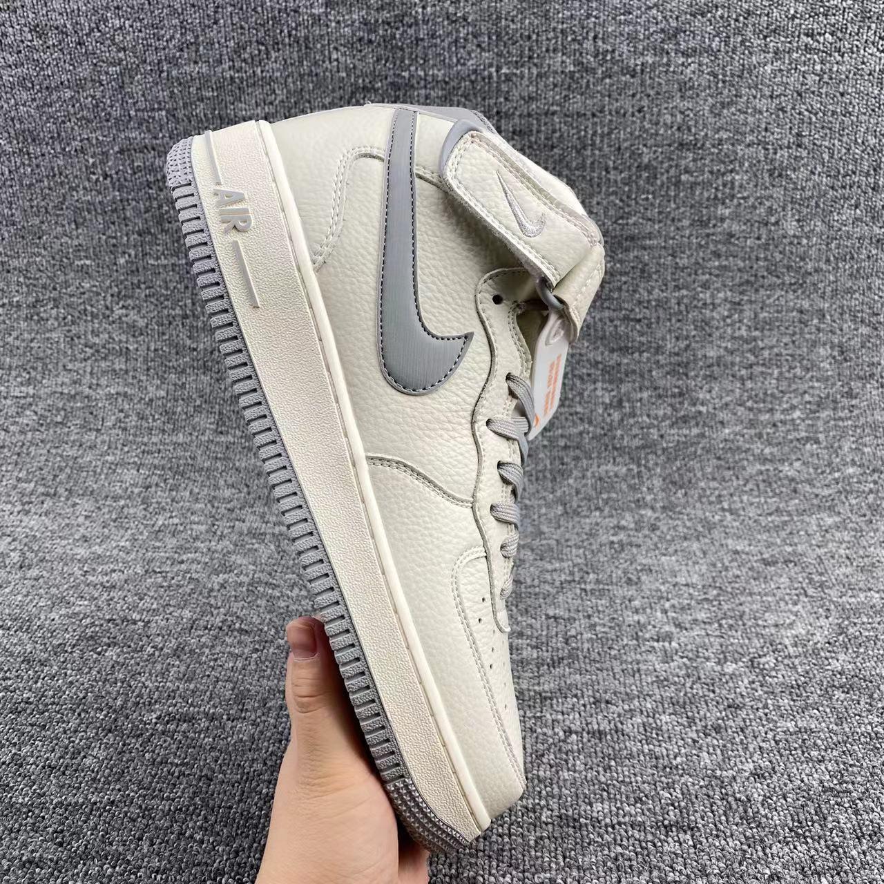 Nike Air Force 1 MId '07  Sneaker    PA0920-608 - FashionPlug