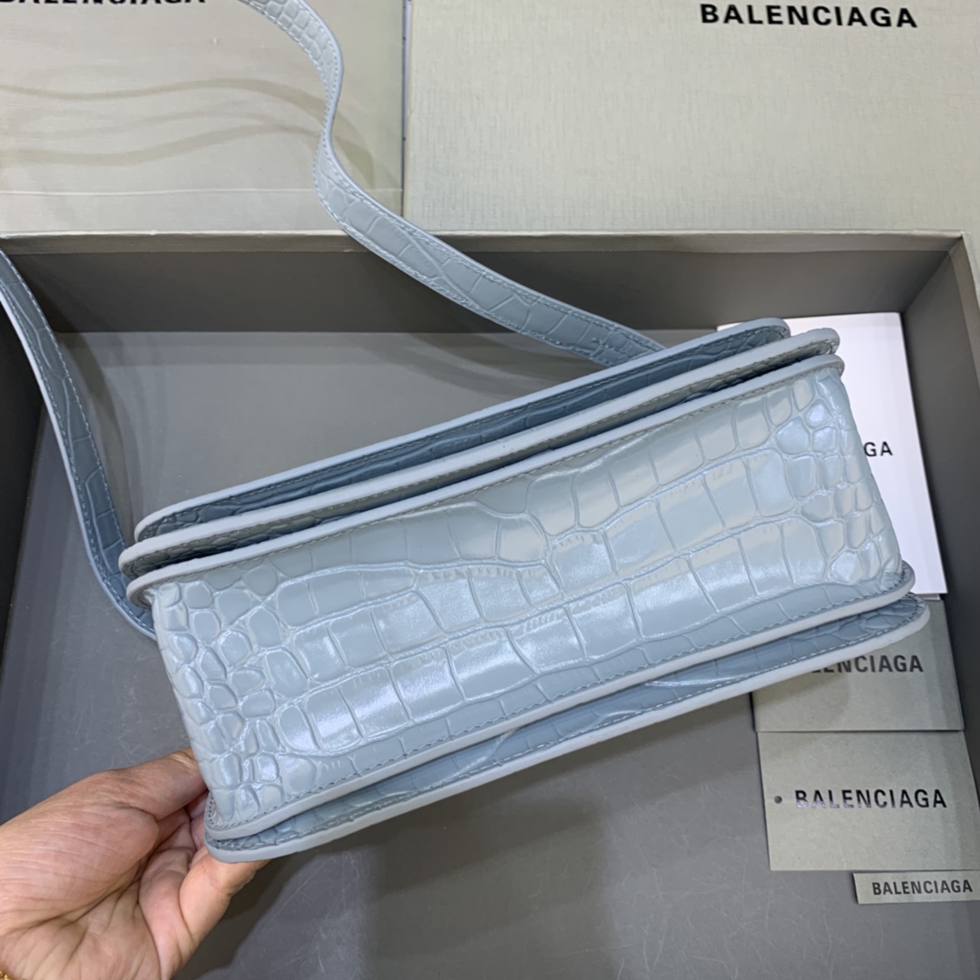 Balenciaga Gossip Small Bag (23.5-12.4-10.4cm) - FashionPlug