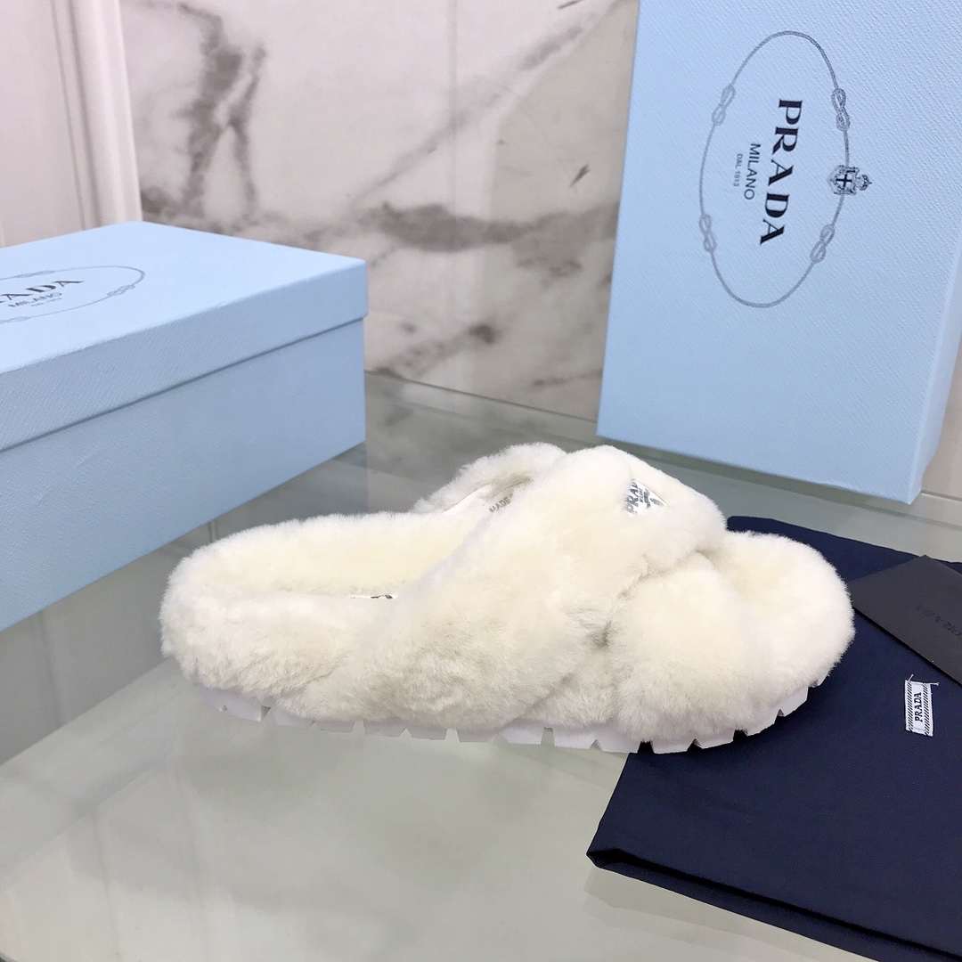 Prada Shearling Sandals - FashionPlug