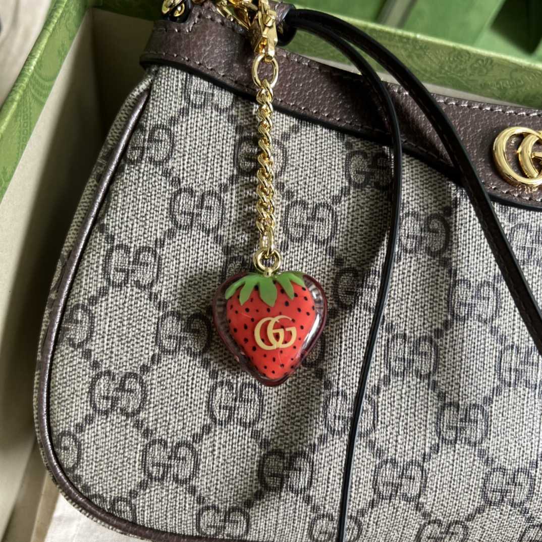 Gucci Ophidia GG Small Handbag(25*15.5*6cm)    - FashionPlug
