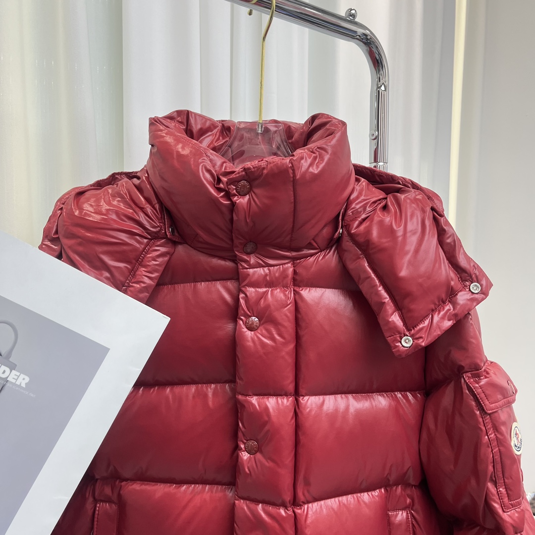 Moncler Maya 70 Short Down Jacket - FashionPlug