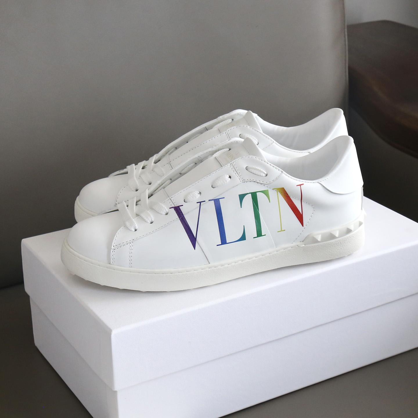 Valenti Garavani Logo Print Sneakers - FashionPlug
