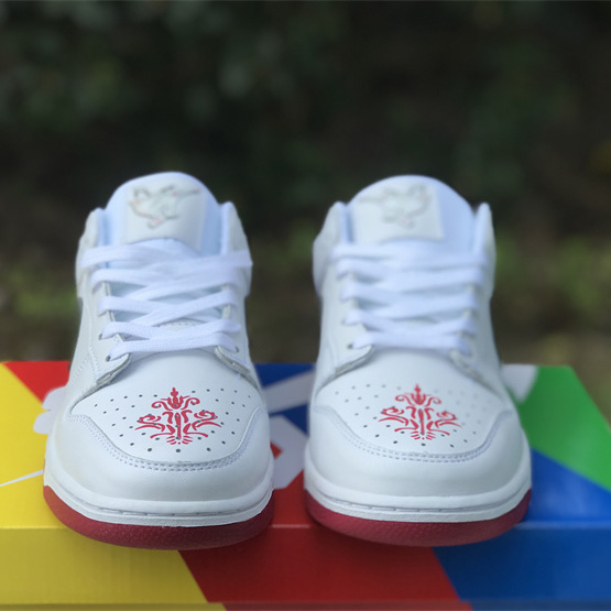 Nike SB Zoom Dunk Low x La Eeb Sneaker       DJ6188-006 - FashionPlug